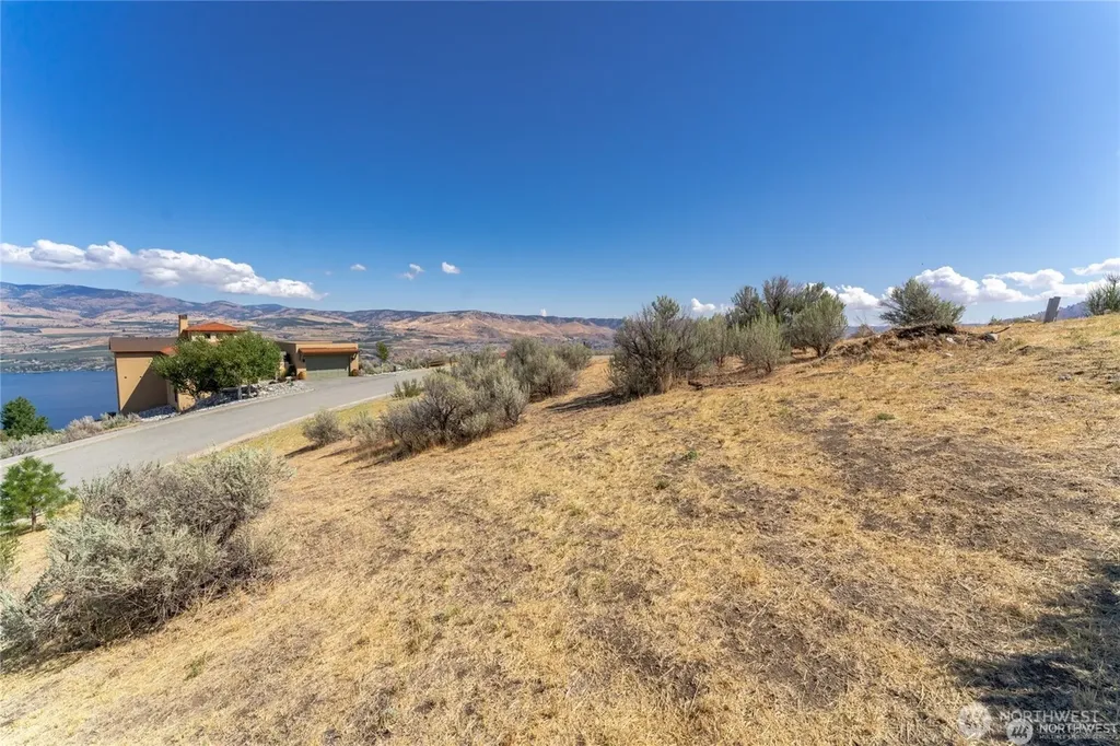373 Sabio Way Chelan WA 98816