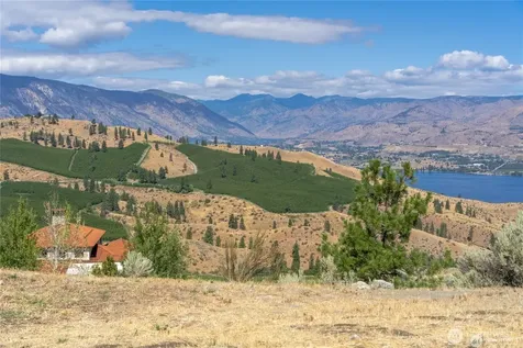 373 Sabio Way Chelan WA 98816