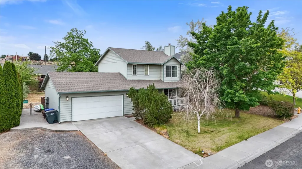 1529 S James Avenue Moses Lake WA 98837