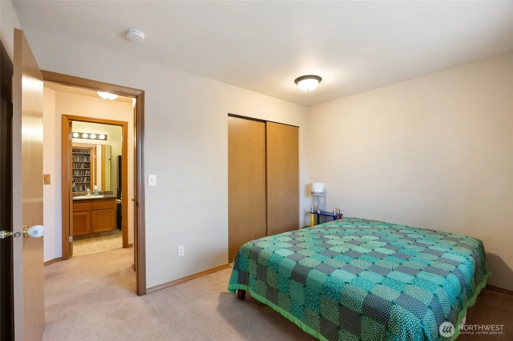 1529 S James Avenue Moses Lake WA 98837