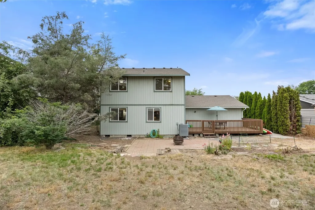 1529 S James Avenue Moses Lake WA 98837