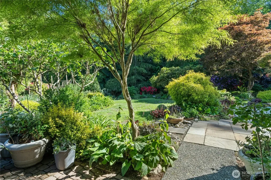7725 235th Place NE Redmond WA 98053