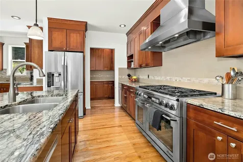 7725 235th Place NE Redmond WA 98053