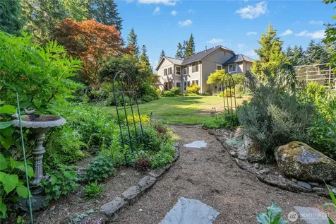 7725 235th Place NE Redmond WA 98053