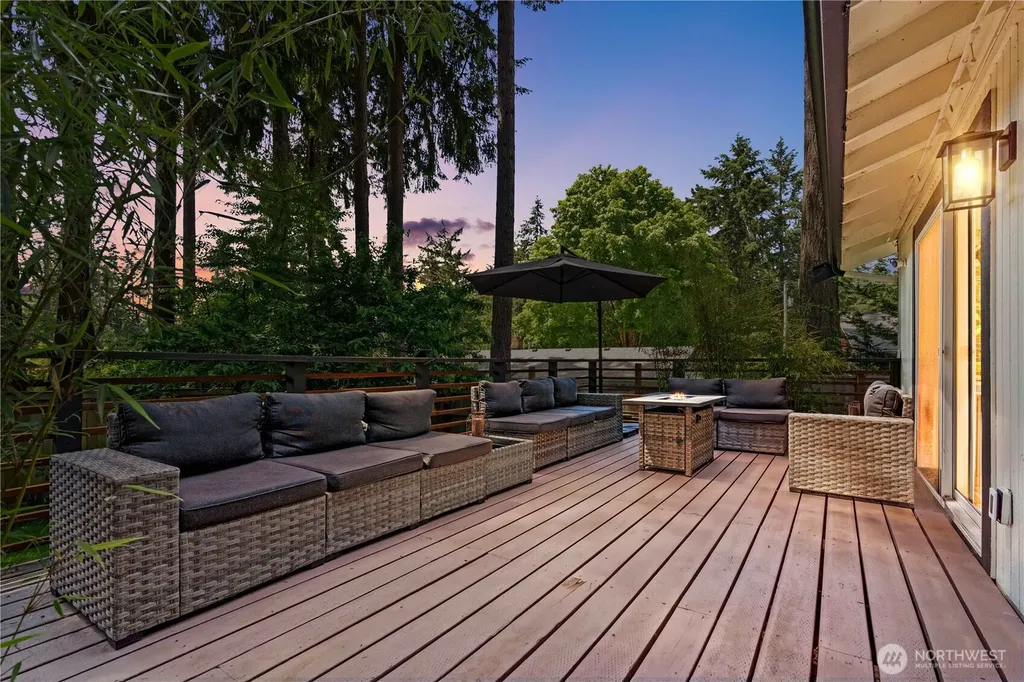 6702 75th Street W Lakewood WA 98499