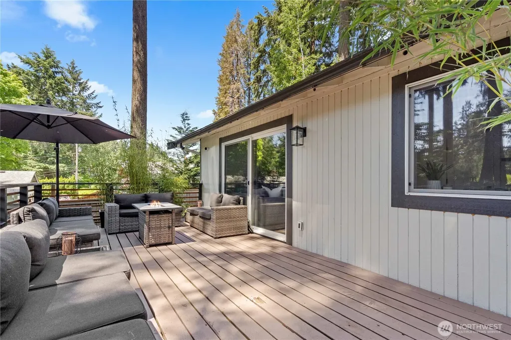 6702 75th Street W Lakewood WA 98499