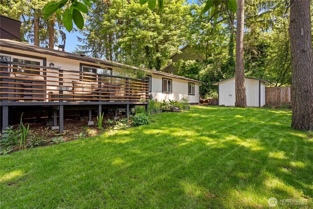 6702 75th Street W Lakewood WA 98499