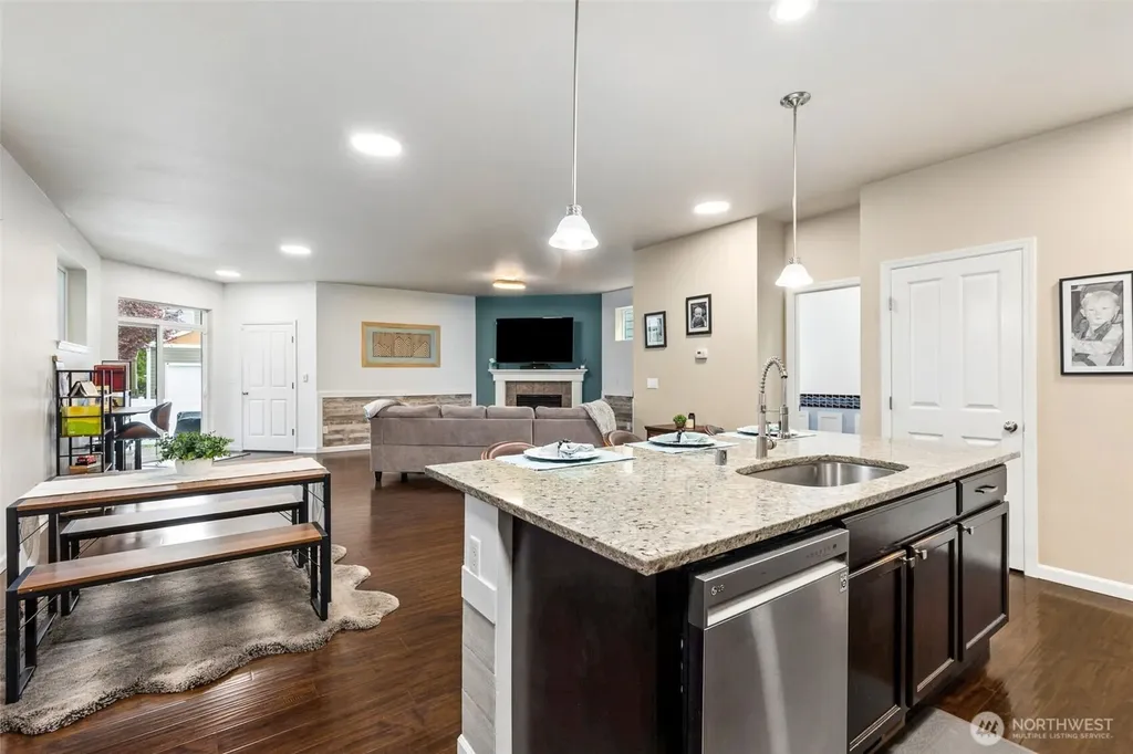 7606 Pike Avenue NE Lacey WA 98516