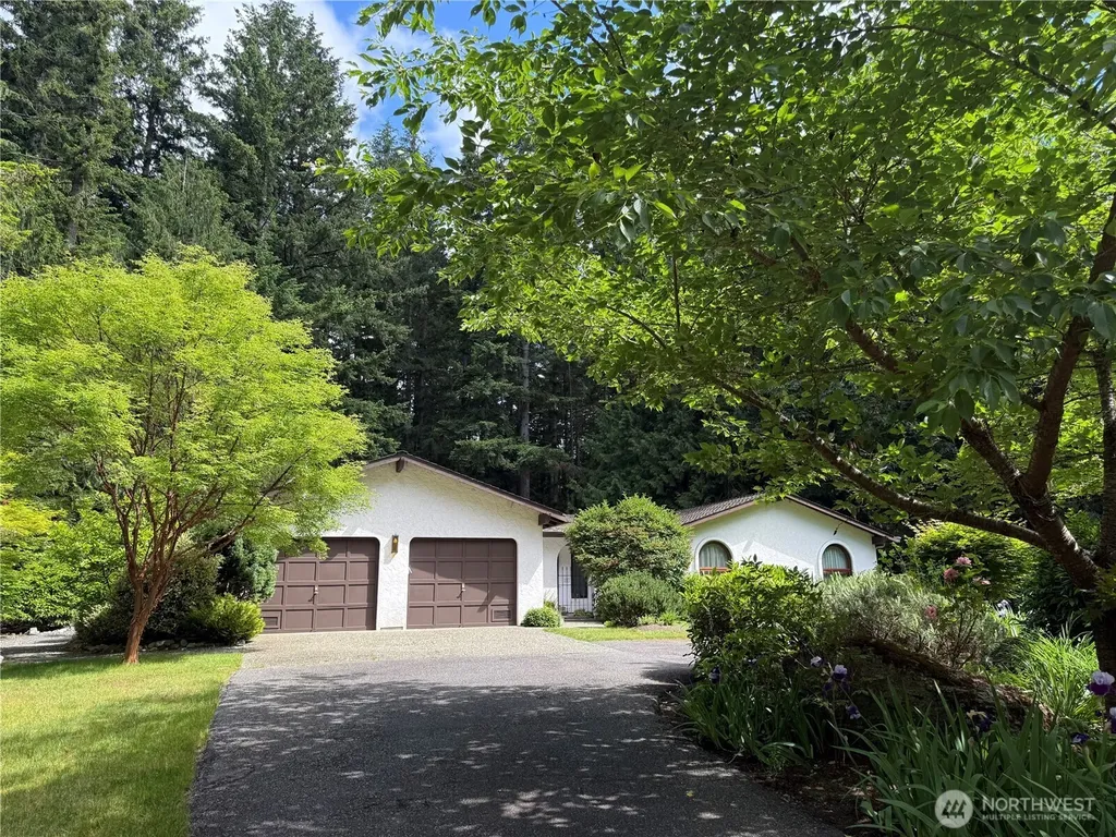 23020 NE 61st Street Redmond WA 98053