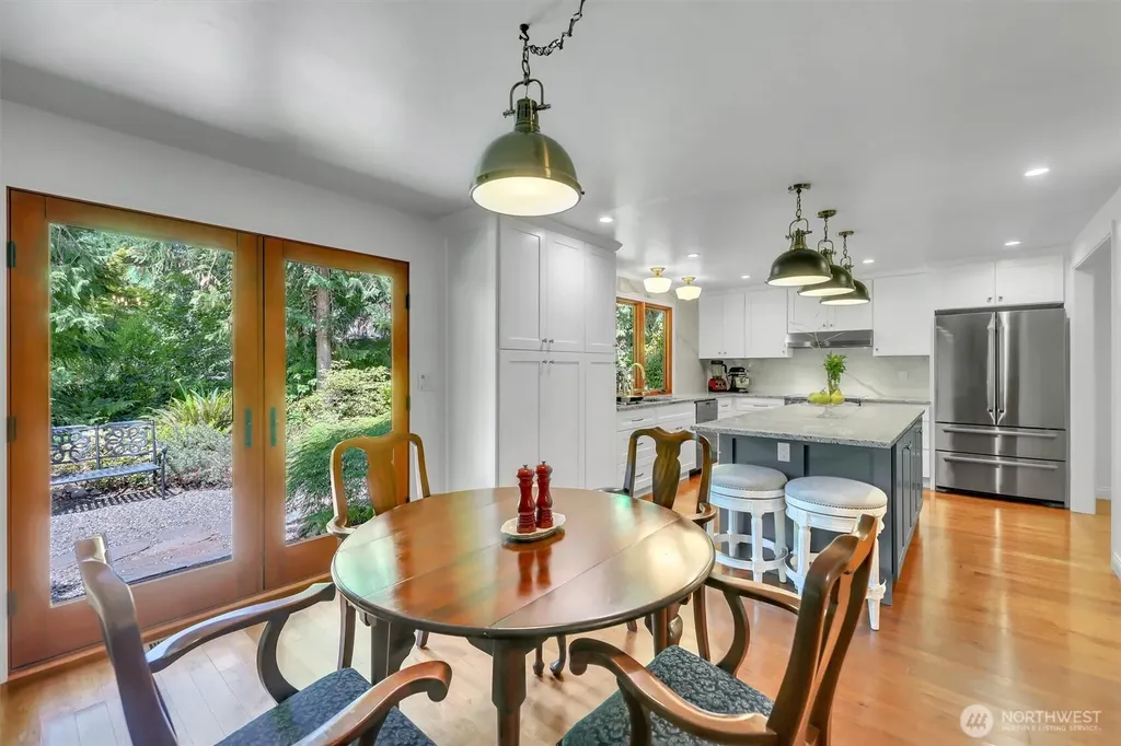 23020 NE 61st Street Redmond WA 98053