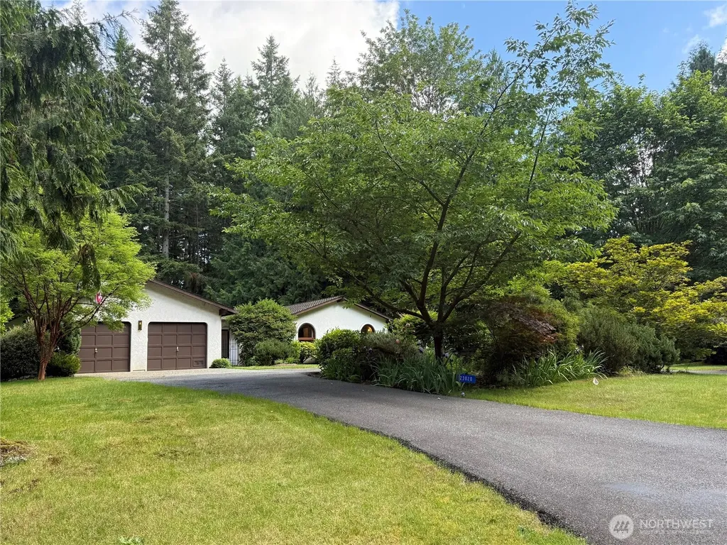 23020 NE 61st Street Redmond WA 98053