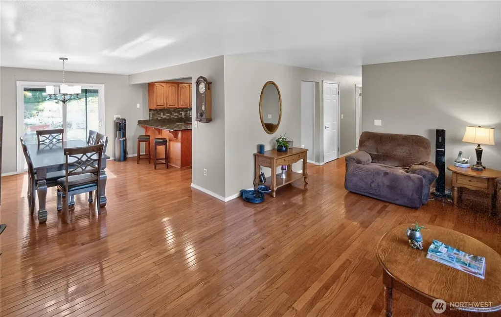 1222 Palm Drive Fircrest WA 98466