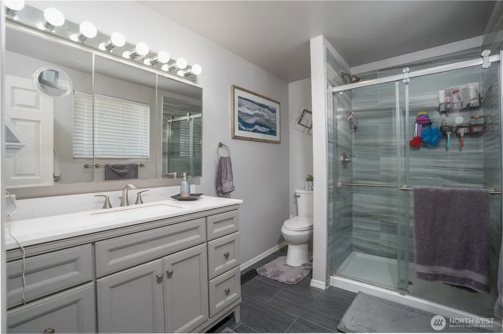 1222 Palm Drive Fircrest WA 98466