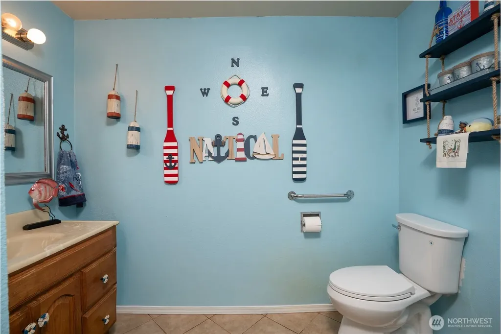 1222 Palm Drive Fircrest WA 98466