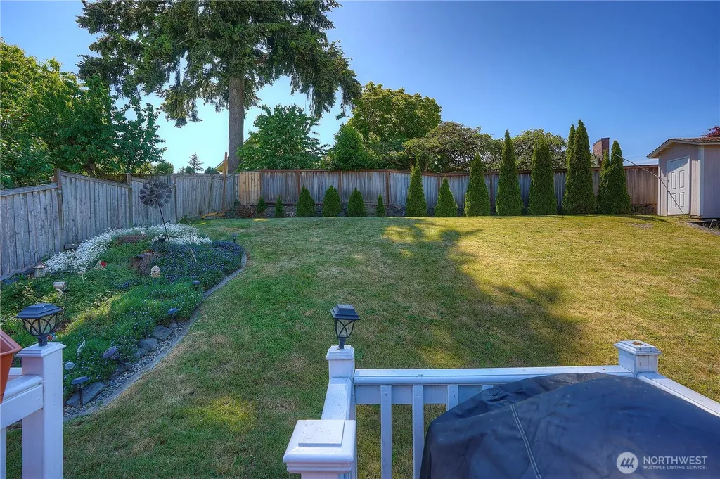 1222 Palm Drive Fircrest WA 98466