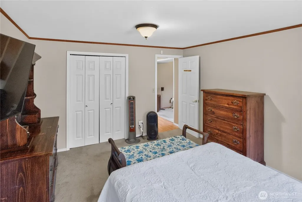 1222 Palm Drive Fircrest WA 98466