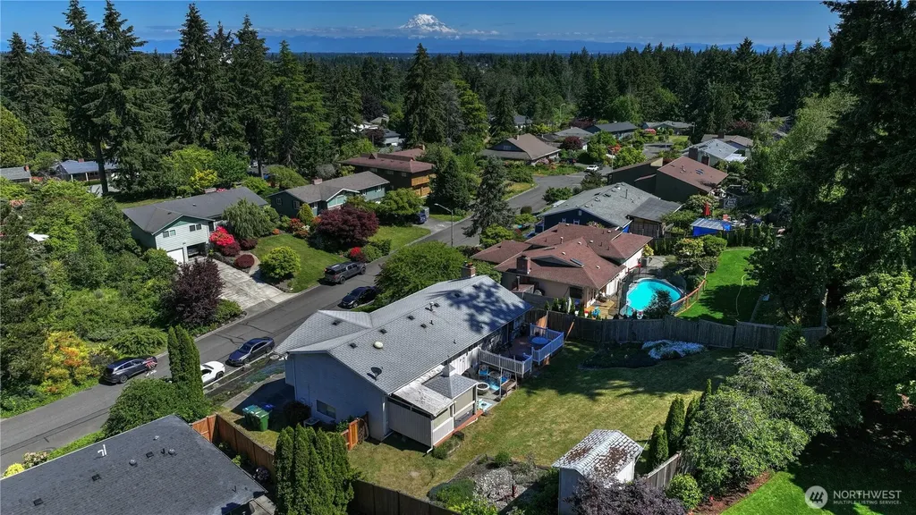 1222 Palm Drive Fircrest WA 98466