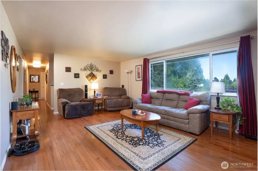1222 Palm Drive Fircrest WA 98466
