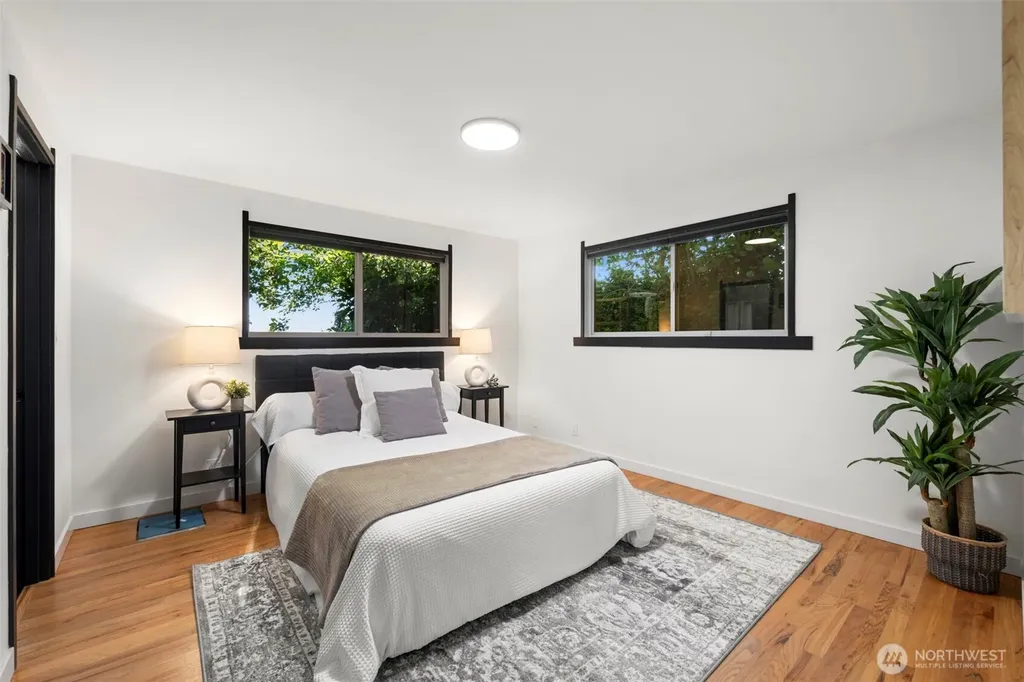 20826 Military Road S Seatac WA 98198