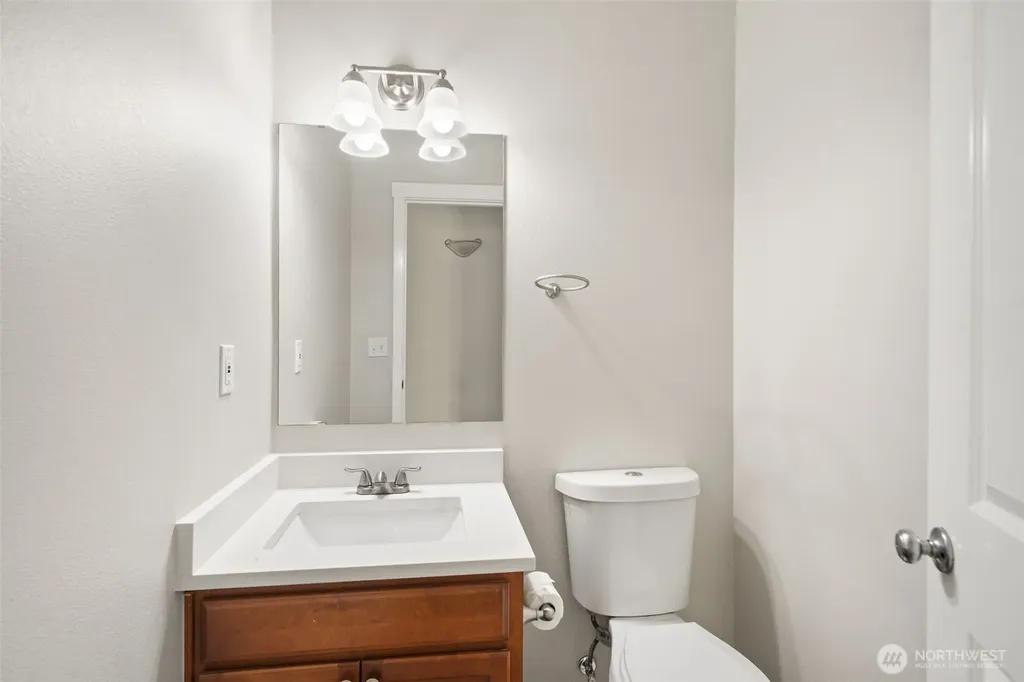 8117 207th Street E Spanaway WA 98387