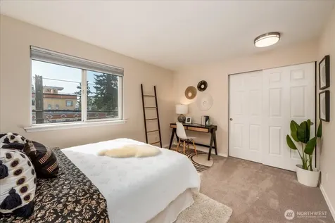 1000 NE 88th Street Seattle WA 98115