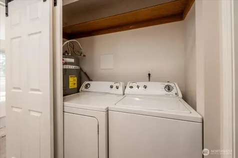 1000 NE 88th Street Seattle WA 98115