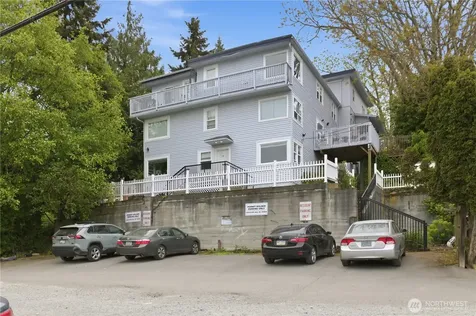 1401 W Bertona Street Seattle WA 98119