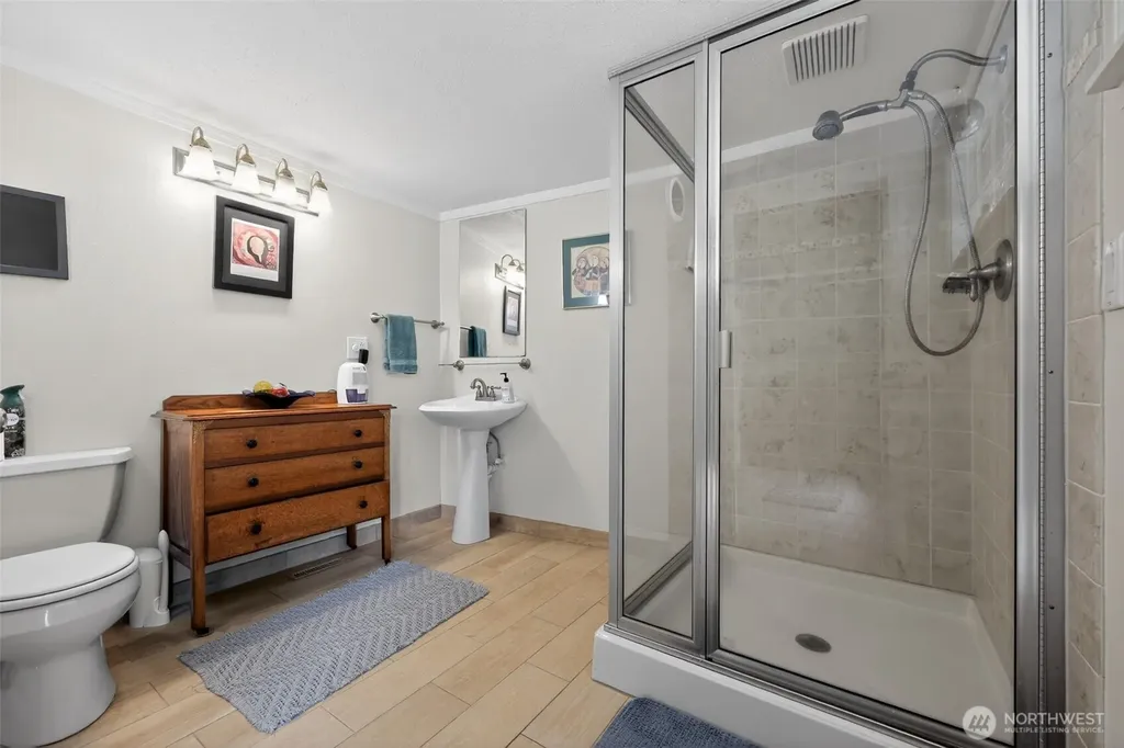 30 Newskah Road Aberdeen WA 98520