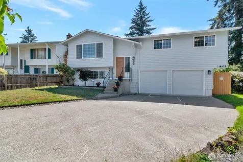 18925 49th Place W Lynnwood WA 98036