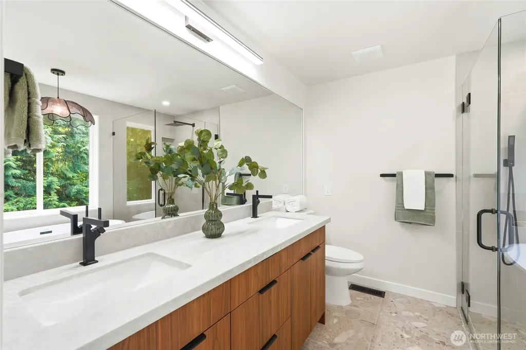 18721 NE 133rd Street Woodinville WA 98072