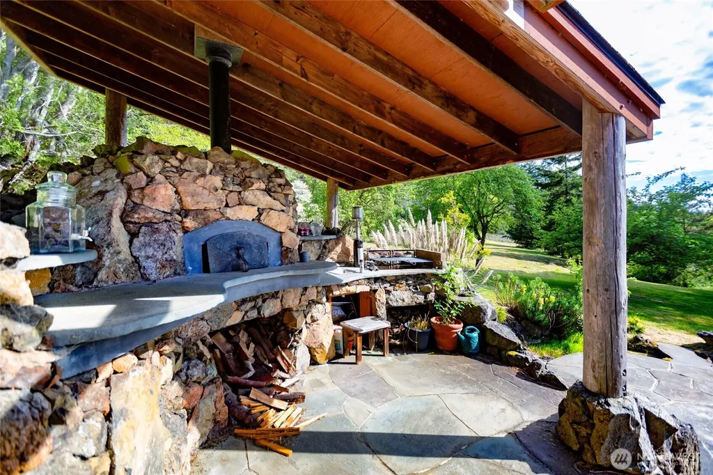 206 Hawthorne Lane Friday Harbor WA 98250