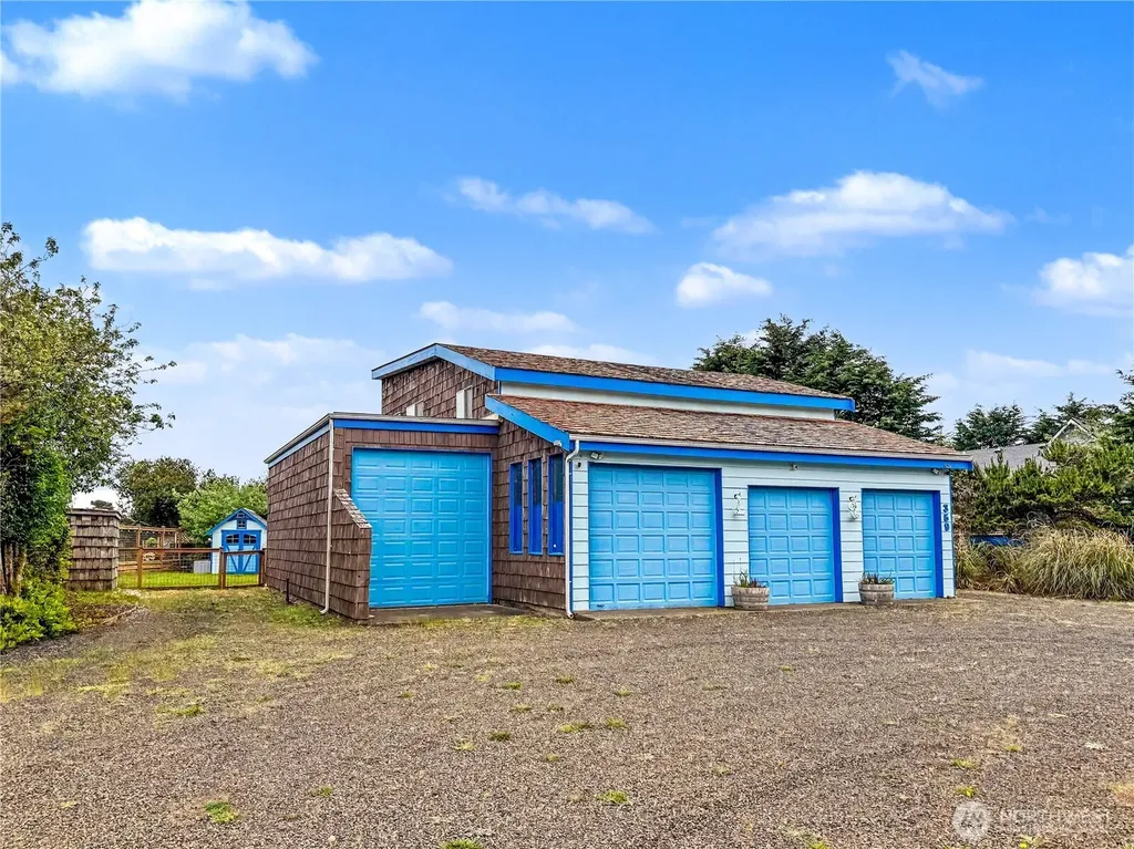 359 Otsego Street SW Ocean Shores WA 98569