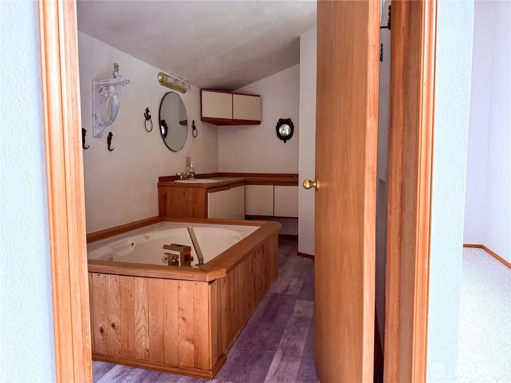 359 Otsego Street SW Ocean Shores WA 98569