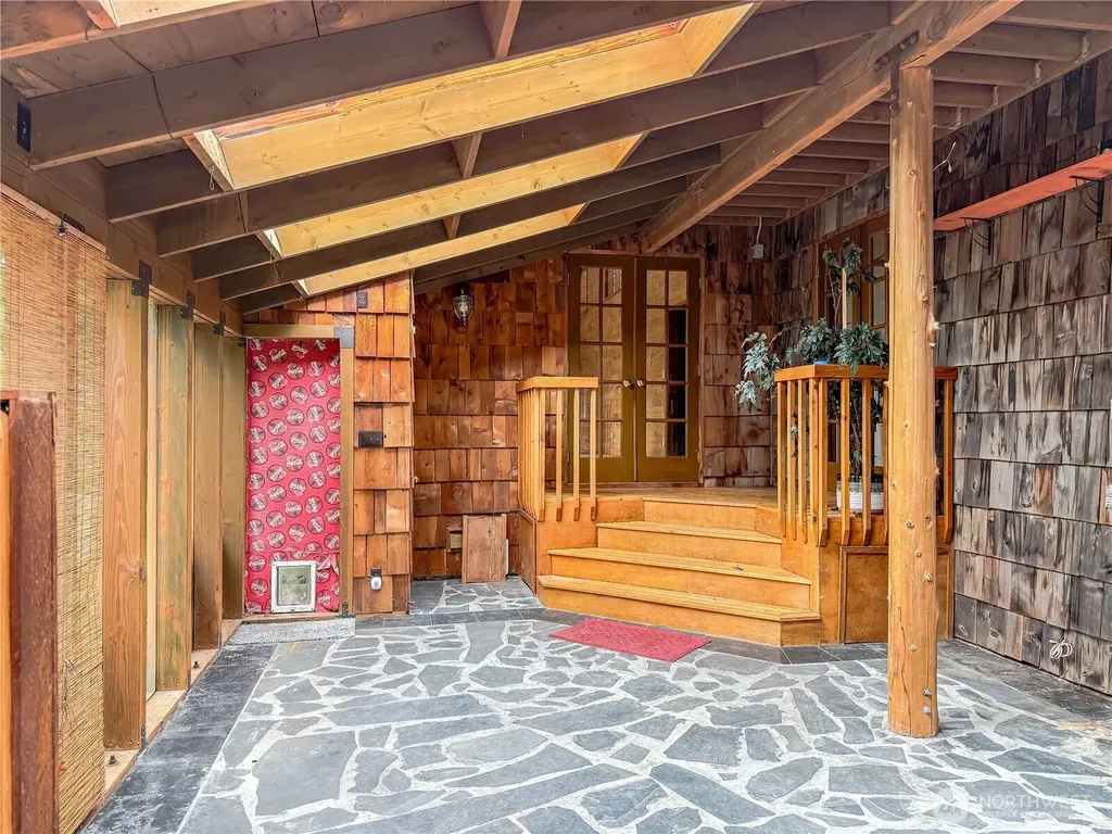359 Otsego Street SW Ocean Shores WA 98569