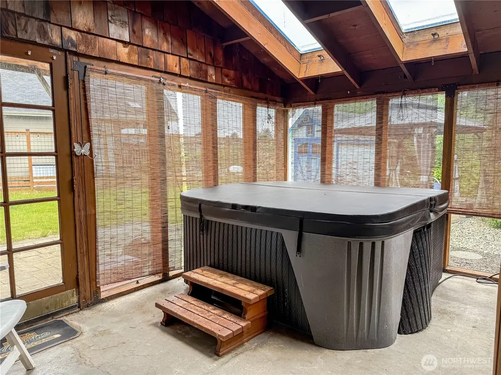 359 Otsego Street SW Ocean Shores WA 98569