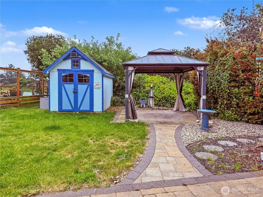 359 Otsego Street SW Ocean Shores WA 98569