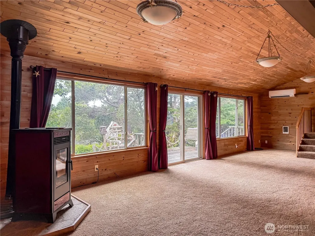 359 Otsego Street SW Ocean Shores WA 98569
