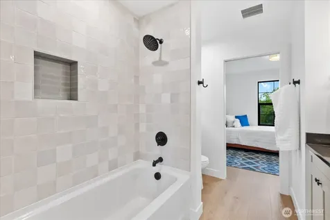 2815 25th Street Everett WA 98201