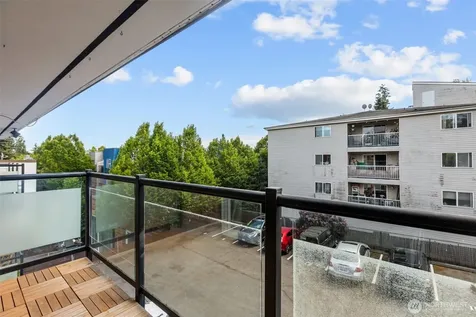 845 NE 125th Street Seattle WA 98125