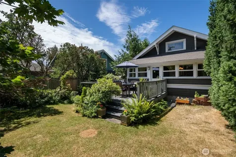 4010 Ashworth Avenue N Seattle WA 98103