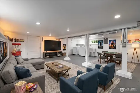 4010 Ashworth Avenue N Seattle WA 98103