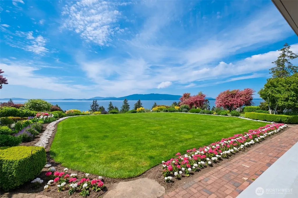 306 Briar Road Bellingham WA 98225