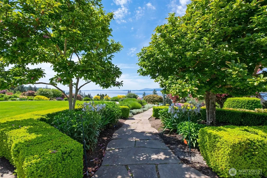 306 Briar Road Bellingham WA 98225