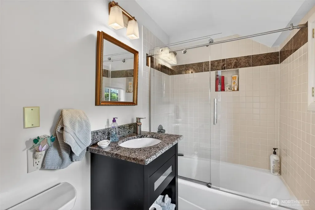 306 Briar Road Bellingham WA 98225