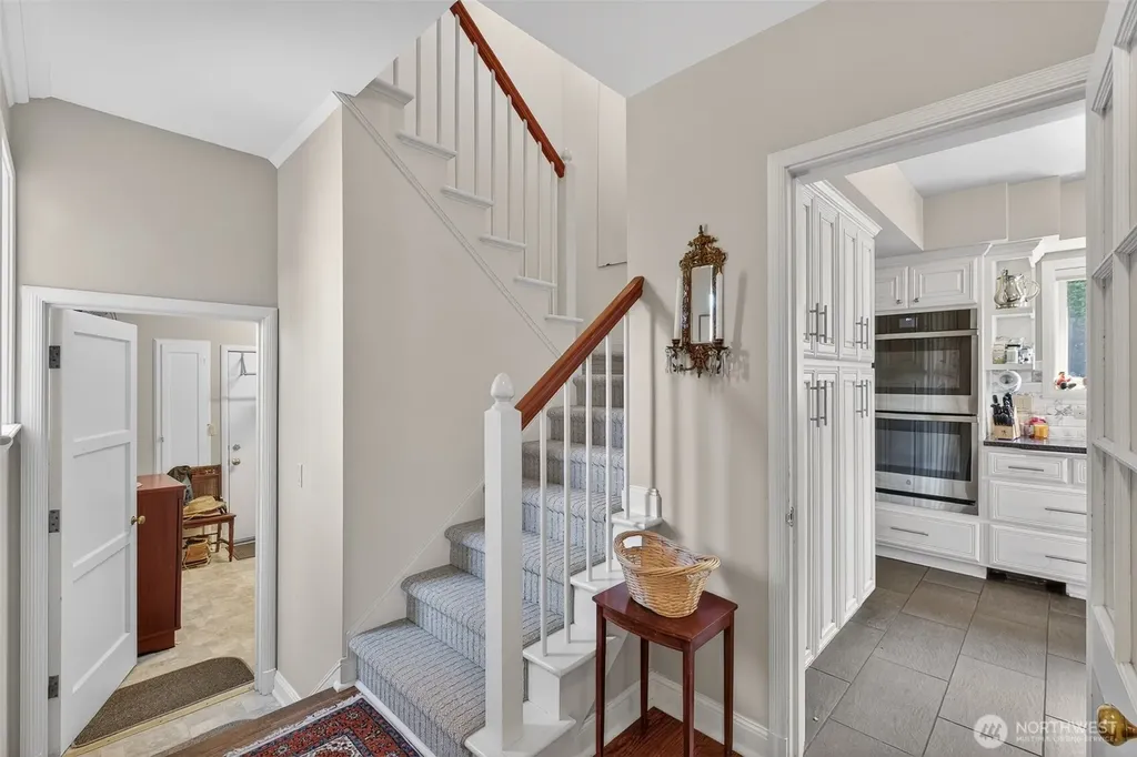 306 Briar Road Bellingham WA 98225