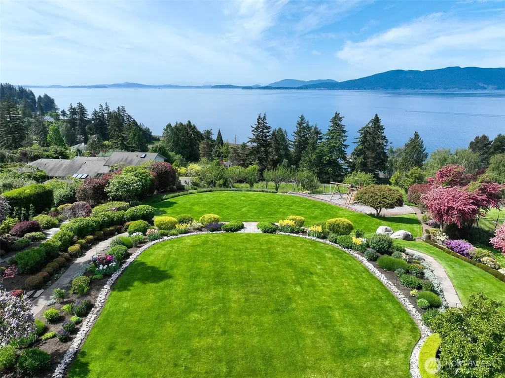 306 Briar Road Bellingham WA 98225