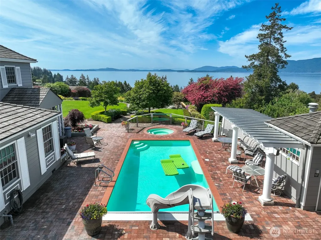 306 Briar Road Bellingham WA 98225