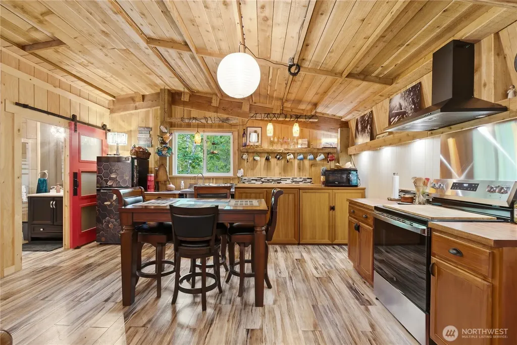 3320 Duckabush Road Brinnon WA 98320