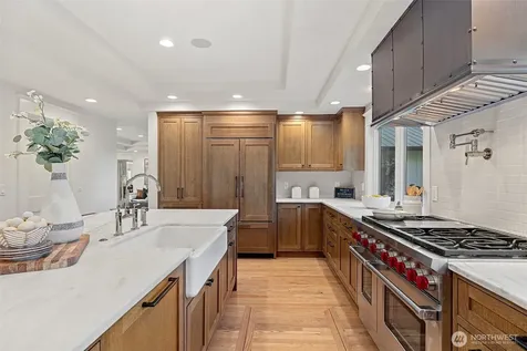 6006 128th Avenue NE Kirkland WA 98033