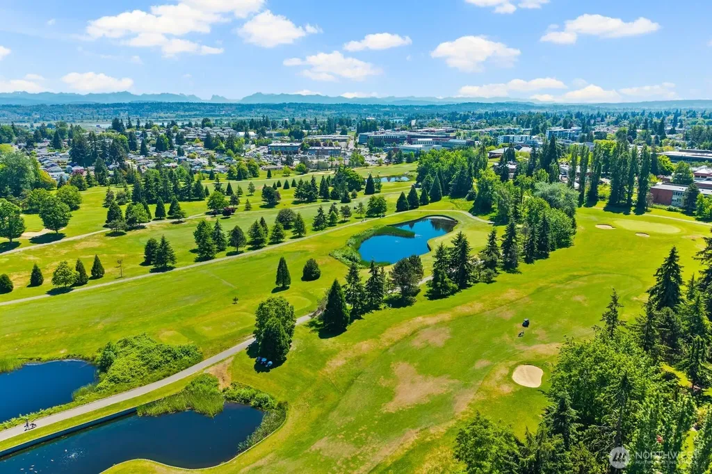 528 Wetmore Avenue Everett WA 98201